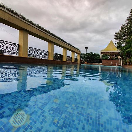 Hotel Misty Meadows, Lonavala Exterior foto